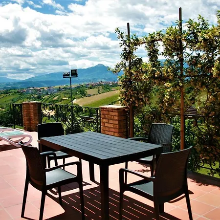 Agriturismo Fiore Farm stay Torano Nuovo