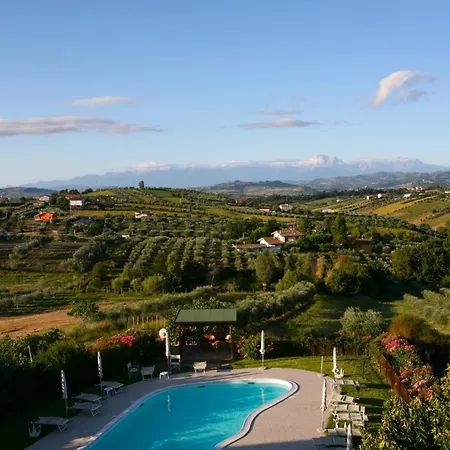 Gospodarstwo agroturystyczne Fiore Torano Nuovo