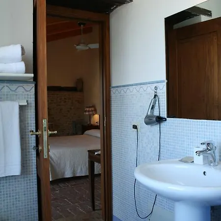 Fiore Agroturismo *