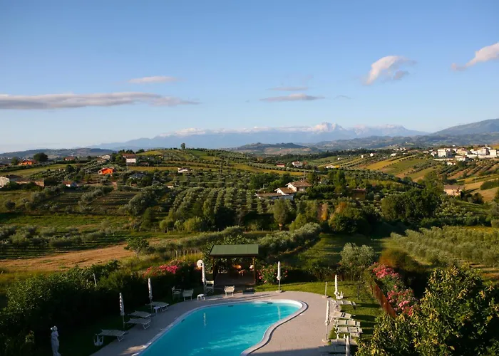 Alojamento de Turismo Rural Fiore Torano Nuovo
