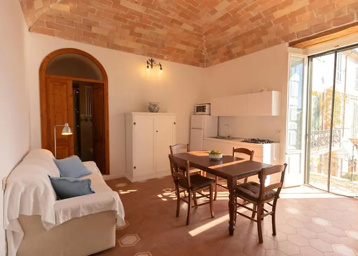 Fiore Фермерский дом *